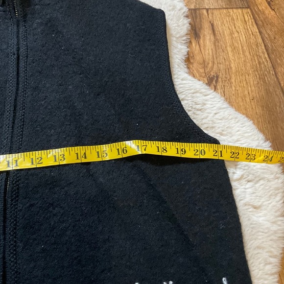 Lisa International Vest Womens Large Boiled Wool Embroidered Snowflake Black Wht - Picture 5 of 9